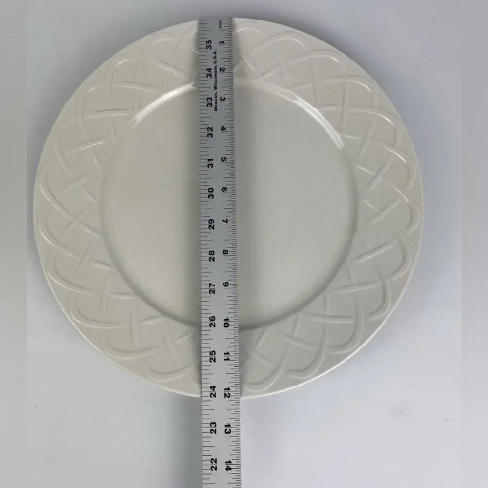 Picnic Oneida White Geometric Dinnerware Serving Platter Plate 12 1/4 In Round